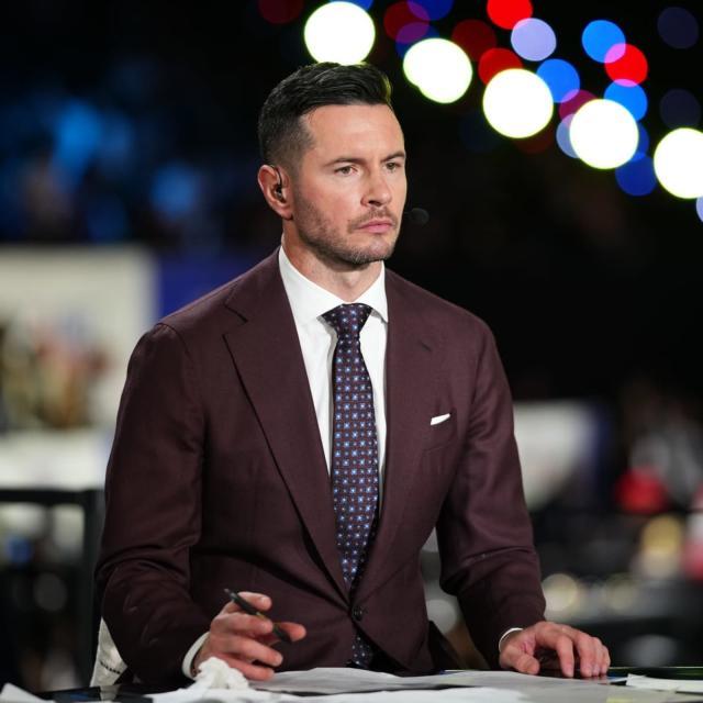 PP模拟器免费试玩-名记称雷迪克成湖人新帅首选 这真和詹姆斯无关？